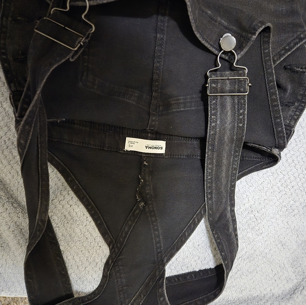 Classic Black Women's Denim Overalls - Picture 8 of 8